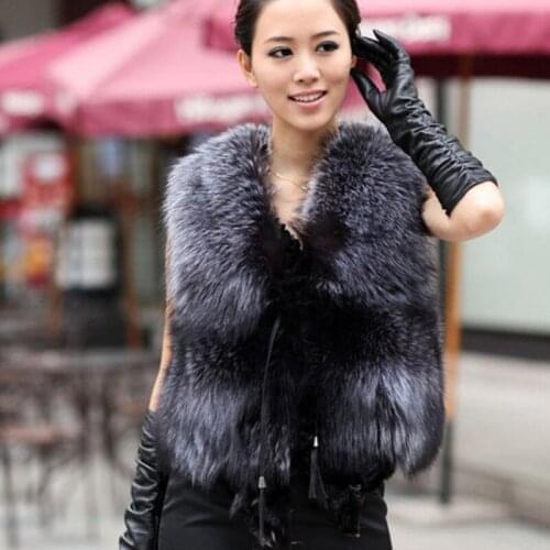 2019 New Design Nature Real Silver Fox Fur Vest Genuine Fox Fur Gilet Winter Fur 0utwear Womens With Fox Heads