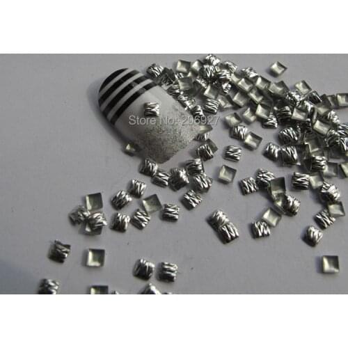 200pcs Cute S-49 3*3mm Nail Art Silver Scratch Sqaure Metal Stud Nail Art Decoration
