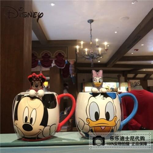 Disney World cartoon Mickey Mouse and Donald Duck mugs for men and women ceramic pot bellies and spoons for drinking cups