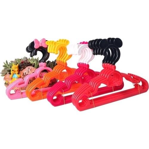 Childrens Multifunctional Cartoon Clothes Hanger, New Household Baby Clothes Support, High Toughness Clothes Hanger