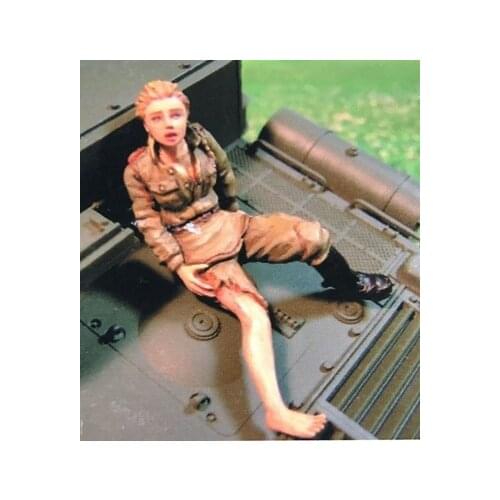 1/35 Scale WW2 Soviet wounded female soldiers Miniatures WWII Resin Model Kit Figure Free Shippin