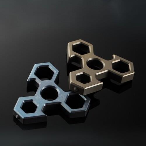 Titanium Alloy Pocket Multi EDC Tool With Bottle Opener Wrench Tungsten Steel Glass Breaker for Camping and Hiking