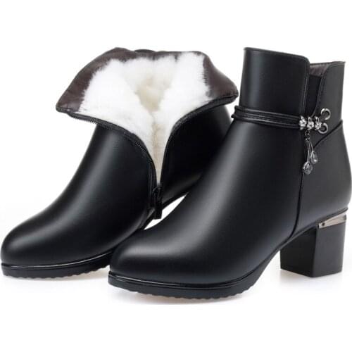 Genuine Leather women boots 2020 winter thick wool genuine Leather women snow boots large size women winter shoes