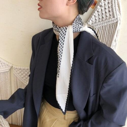 Spring and Autumn Winter Nordic Simple Chic Style Black and White Stripe Geometric Wrinkle Silk Scarf Hairband Scarves Woman