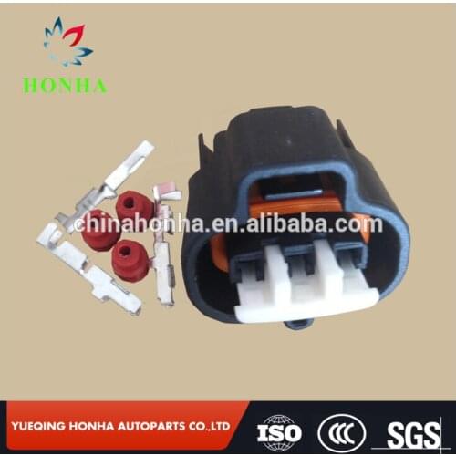 Free shipping sumitomo 3pin for Toyota Cam/Crank Sensor automotive cable Connector 6189-0099