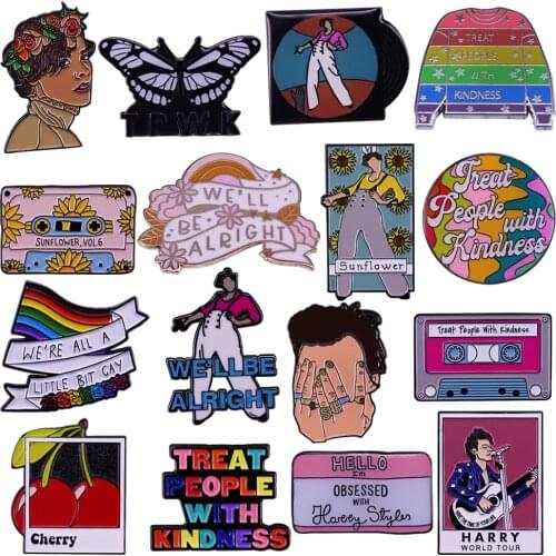 LT73 Fashion LGBT Gay Jewelry Sunflower Pins for backpacks Lapel Enamel Pins and Brooches for Women Bags Badge Friend for Gifts