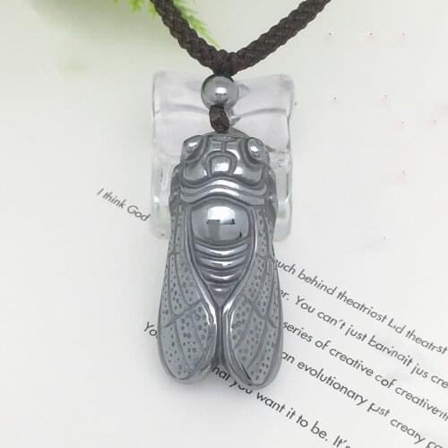 Wholesale Terahertz Natural Stone Pendants Caved Cicada Pendant Necklace Help Business For Women Free Rope Chain Crystal Jewelry