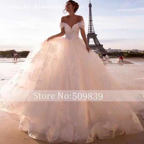 Off-the-Shoulder Ball Gown Princess Wedding Dresses Lace Appliques Luxury Wedding Gowns Sweep Train Bride Dress