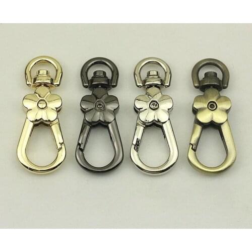 1 Pcs Metal Bag Strap Buckle Key Hook Dog Buckle Metal Carabiner Clip Swivel Trigger Keyring Key Hooks Diy Craft Lobster Clasp