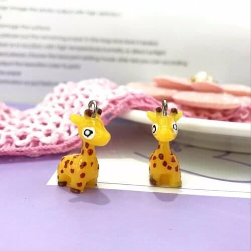 10pcs 23*13mm resin giraffes charms Jewelry necklace earring pendant keychain charms for DIY decoration gift