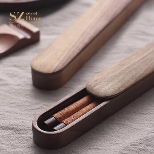 Japanese-style wooden chopsticks, personalized and creative, pointed chopsticks, a pair of single-packed student chopsticks