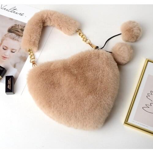 2020 Popular Cute Plush Heart-shaped Handbags For Girls Wholesale Lovely Gift Woman Bag Faux Fur Women Crossbody Bag