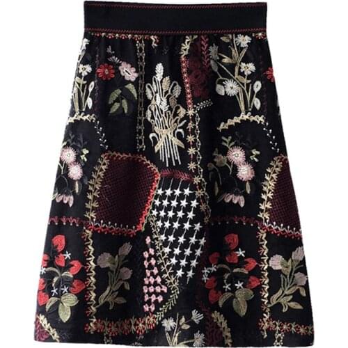 PERHAPS U Women Black Lace Floral Embroidery Mini Skirt Vintage Zipper High Waist Elegant Oversize Skirt S0307