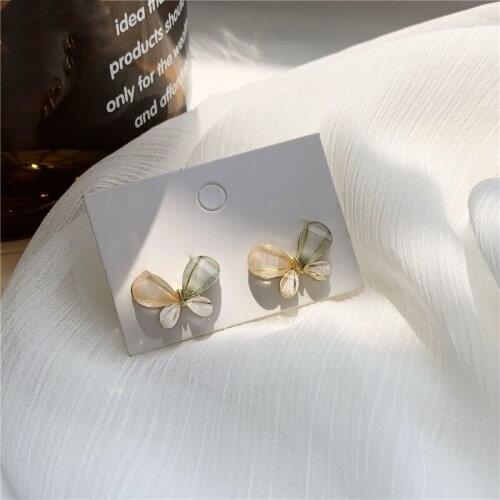 Fashion Cute Contrast Color Butterfly Acrylic Stud Earrings Korean Simple Bowknot Earrings for Women Girls Kids Ear Jewelry Gift
