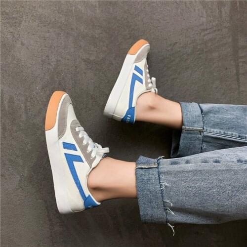 New Man Sneakers Comfortable Breathable Women Flat Shoes Lightweight Casual Shoes Ladies Running Shoes Deportivas Mujer