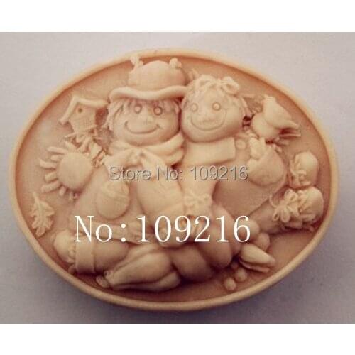 Wholesale!!!1pcs Santa Claus Dancing (ZX9011) Silicone Handmade Soap Mold Crafts DIY Mold