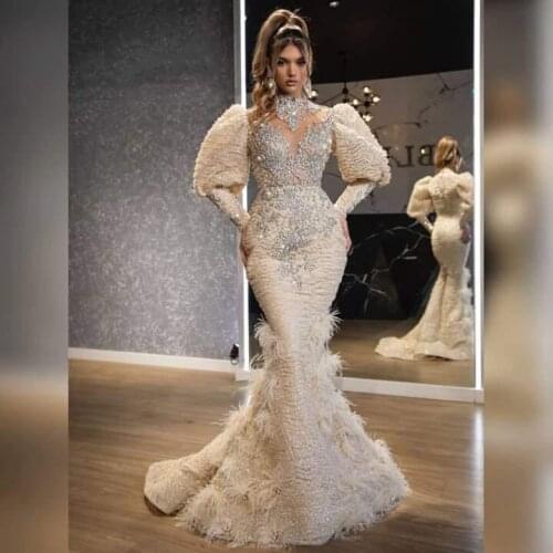 Champagne Feathers Mermaid Evening Dresses 2020 Full Lace Beading Prom Dresses Long Sleeves High Neck vestidos robe Custom Made