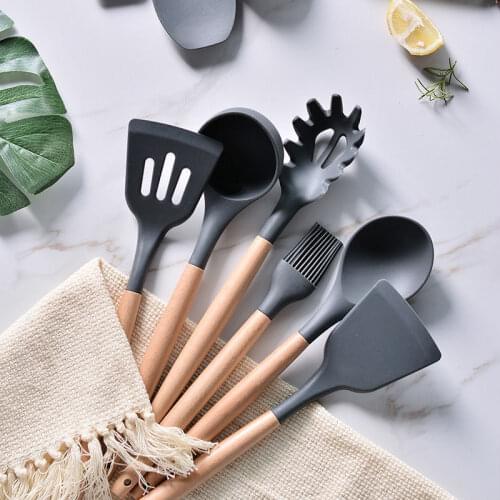 Silicone Kitchen Tools Set Cooking Tools Utensils Set Spatula Shovel Soup Spoon with Wooden Handle Special Heat-resistant Design