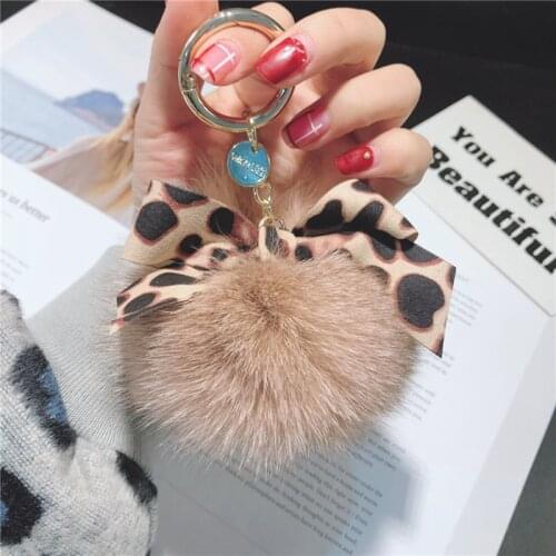 New Exquisite High Quality 100% Real Fox Hair Fur Ball Keychain For Women Bag Pendant Fashion Jewelry Key Holder