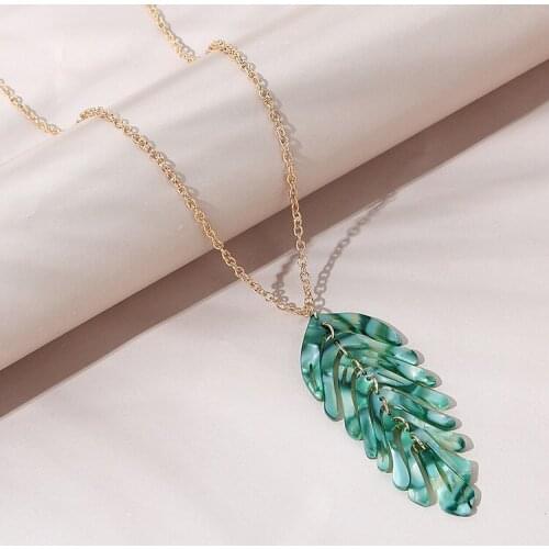 Creative new acrylic leaf necklace with acetic acid plate Long Korea style simple smart sweater chain necklaces for women goth
