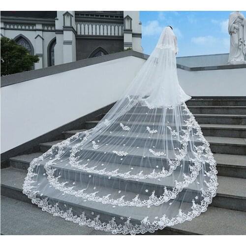 High Quality Luxury White Ivory Wedding Veils 4M Long 2M Wide Lace Solid Flower Cathedral Bridal Veils With Comb Real Photos New