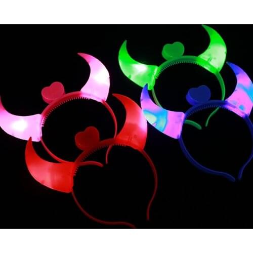 Hot selling creative luminous horn hoop concert activities boost flash sticks night market hot light sticks small gifts