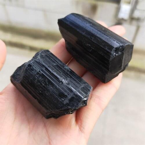 Natural Mineral Specimen Black Tourmaline Gravel Rough Irregular Crystal Stone Healing Jet Stone Collection Eliminate Magnetism