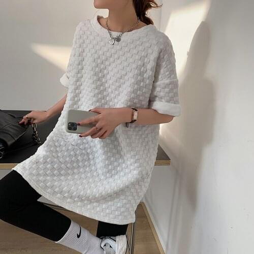 Real photo of 2021 summer clothes - relaxed college style medium length Slouchy style white check short sleeve T-shirt