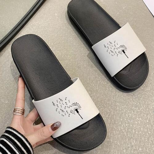 Home Slippers Women Shoes Summer Non-slip Floor Flip Flops Indoor Family Bathroom ladies Slippers Hotel Sandals female Shoes