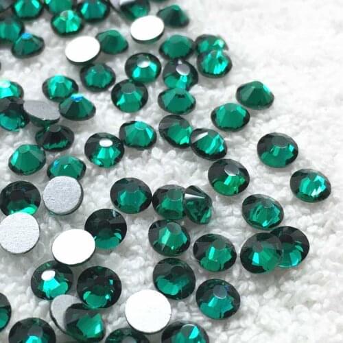 TopStone FlatBack Rhinestone Green Zircon Color 3D Glitter Nail Art Non Hot Fix Glue on Rhinestone