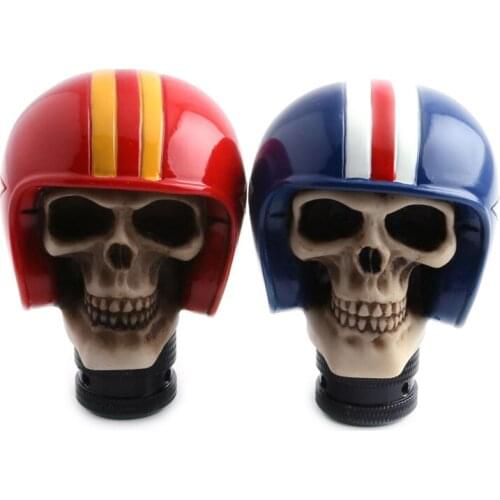 1 Set Red/Blue Universal New Skull Helmet Ball Style Manual Gear Shift Lever Knob Resin Material Car Replacement Accessories