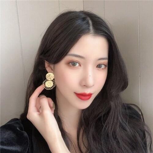 TIMEONLY Statement Matte Portrait Coin Drop Earrings Hollow Metal Circle Dangle Earring for Women Lady Vintage Wedding Jewelry