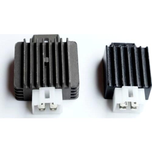 Motorcycle Scooter Voltage Regulator Rectifier 12V 4Pin fit for Buggie with GY6 50cc 125cc 150cc CD70 Moped Scooter ATV Gokarts