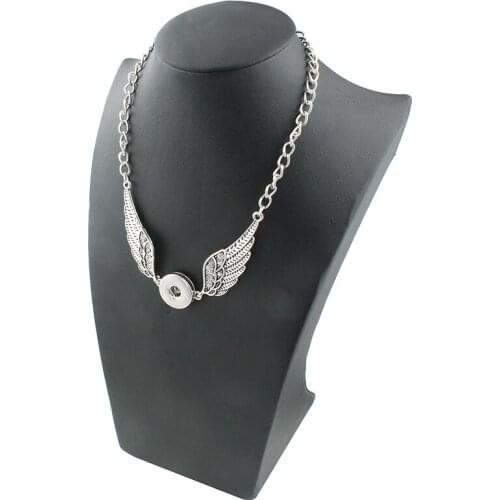 2017 Vintage Feather Wings Metal Pendant Necklace Fit 18mm Xinnver Snap Button Jewelry OEM ODM Watches Women One Direction ZG084