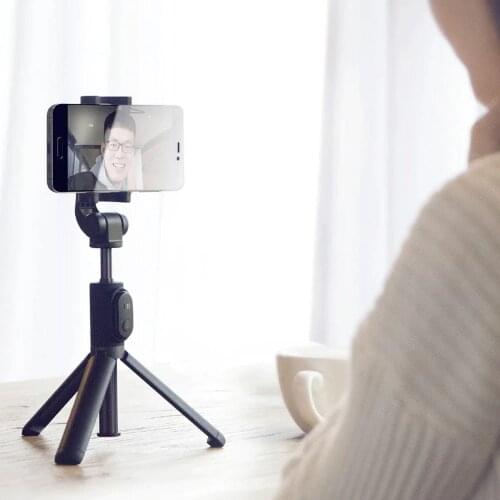Xiaomi Bluetooth Self-timer Handheld Monopod Stick Extendable Selfie 56-89mm for Xiaomi 6 iPhone 7 Plus Samsung S8 Phone Tripod