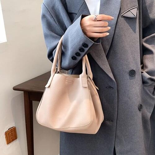 2021 New Fashion Ladies Luxury High-quality Casual Simple and Versatile Shoulder Bag Western Style Simple Portable Bucket Bag