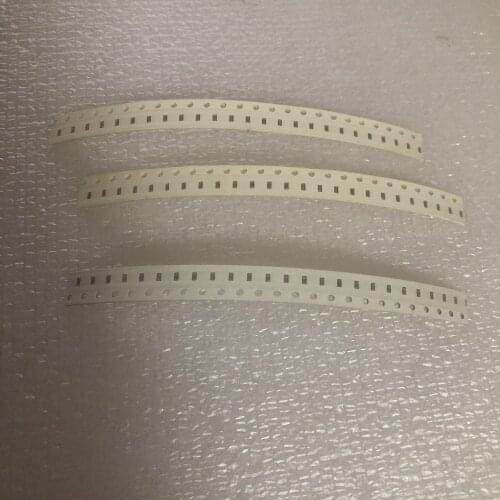 0805 1pF~10uF 36 kinds*20pcs=720Pcs 0805 SMD Ceramic Capacitor Assorted Kit 1pF~10uF 36 Values 20 Each Samples Kit