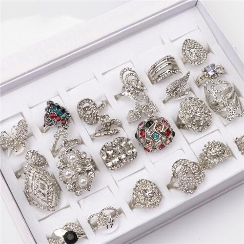 24pcs/set Fashion Rhinestone Silver Color Metal Ring For Women With a Display Box Mix Styles Party Gift Jewelry Wholesale