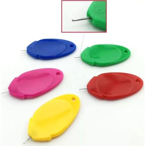 2021 Hand Sewing Cutter Plastic Coil DIY Simple Light Small Pointer Manual Sewing Embroidery Tool