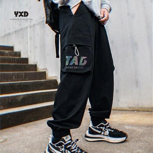 Mens Sports Pants Man Streetwear Loose Track Pants Men Reflective Letters Pocket Jogger Sweatpant Male Harajuku Casual Trousers