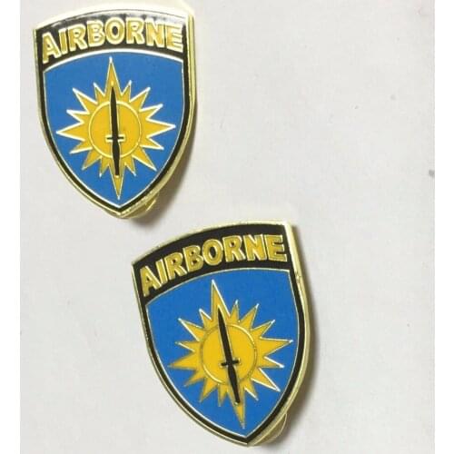 PAIR OF US ARMY PACIFIC SPECIAL FORCES AIRBORNE COMMAND DIVISION PIN BADGE
