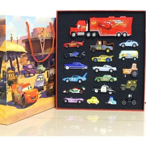Disney Pixar Cars 3 Metal 1:55 Alloy Car Model Toy Gift Box Set Lightning McQueen Mater Sally Raymond Children Boy Birthday Gift