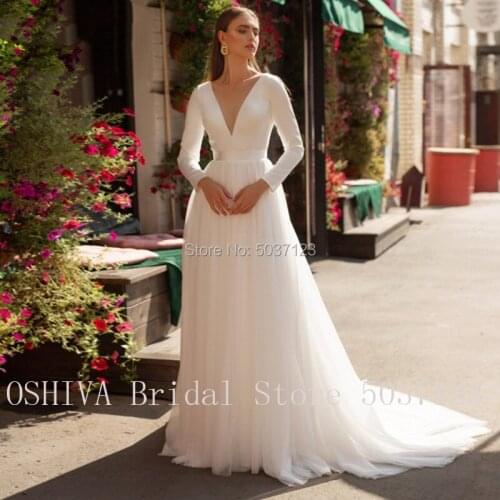 Sexy Sheer Deep V-Neck Long Sleeves A-Line Tulle Skirt Wedding Dresses Elegant Soft Bridal Gowns 2021 Formal Bride Dress