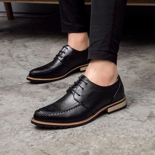 2021 new mens shoes shoes fashion spring block shoes white wedding mens single shoes Business lightweight wear-resistant