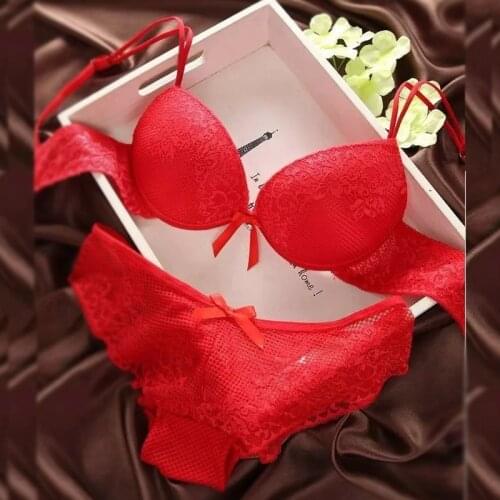 Artdewred 2018 female lingerie sexy lace bras Red gather push up women underwear bra set girl transparent lace bra and panty set