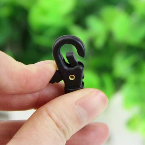 1x Mini Outdoor Survival Rotatable Hang Buckle Quickdraw Key Chain EDC Tool 1XCF