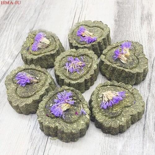 2PCS Small Pets Hamster Grinding Teeth Cake Cookie Animals Rabbit Chinchilla