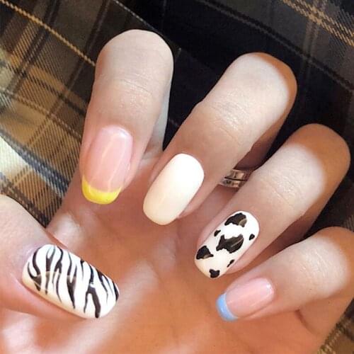 24pcs fake nails with glue designed Cow pattern and cat pattern removable wear finished product Manicure patch False nail Patch