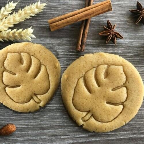 4pcs/Set Cake Mold Tropical Leaf Fondant Cake Mold Embossed Candy Biscuits Cookie Cutter DIY Cookie Mold Kitchen Baking Tools