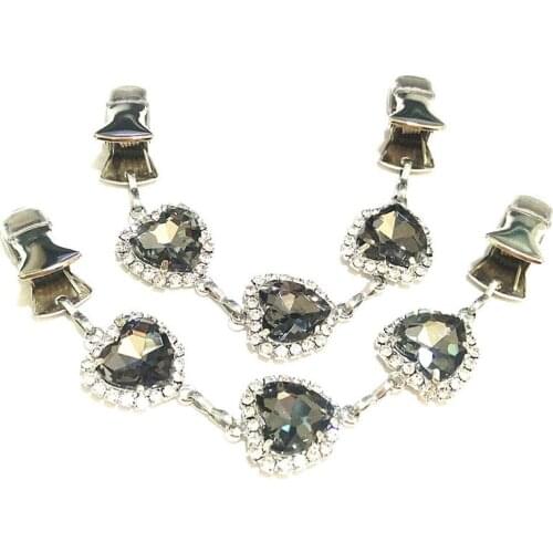 2Pcs/lot Crystal Heart Cloak Clasps Rhinestone Sweater Cardigan Clip Women Brooch Guard Cape Clips